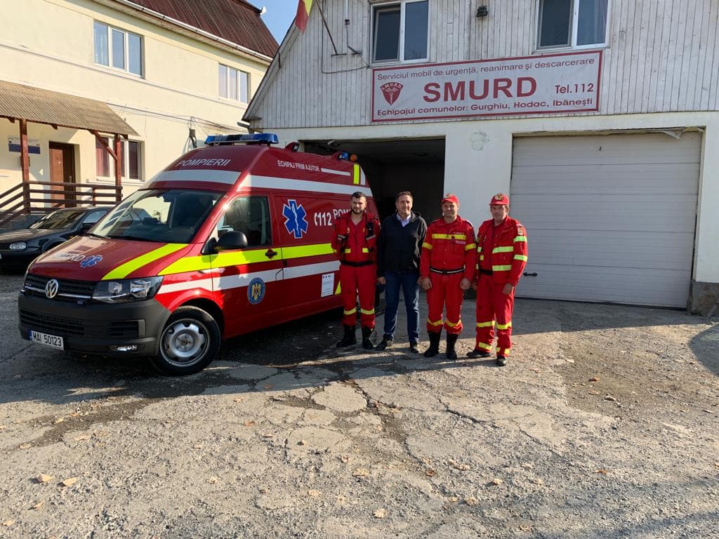 Ambulanță nouă pentru echipajul EPA SMURD Ibănești