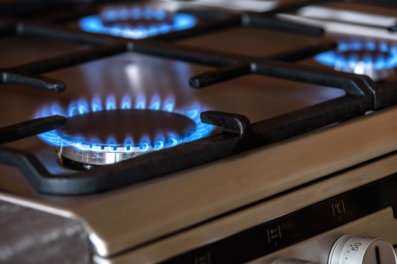 Începe încheierea de precontracte pentru branșarea la gaz